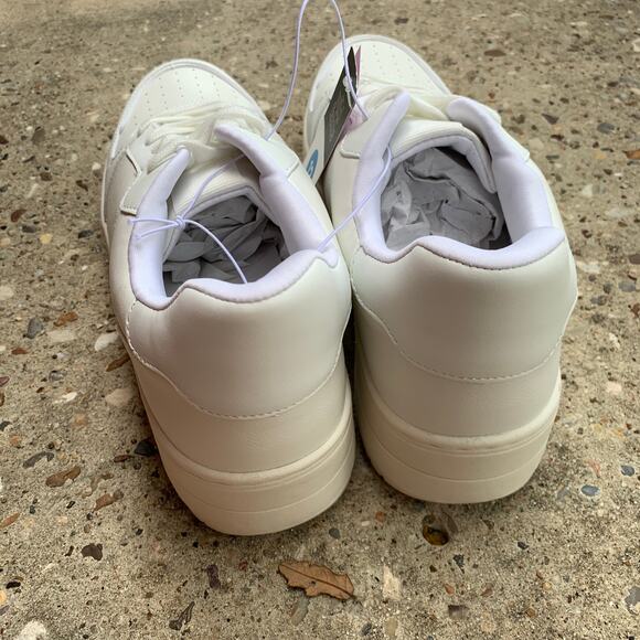 Wild Fable Women White Sneakers Size 11 New with Tag no Box - Picture 3 of 8